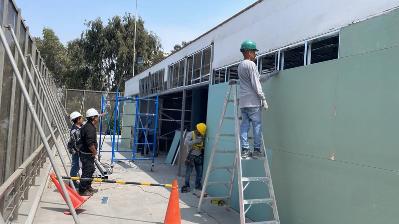 Instalación de drywall y fibrocemento en exterior